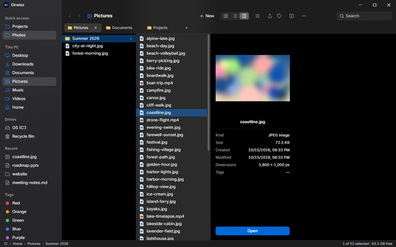 Column view: Pictures, Summer 2026 and a photo preview with its size and dimensions